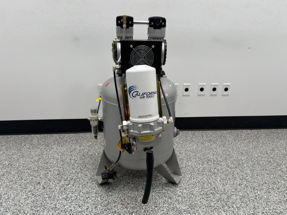 Image of California Air Tools Ultra Quiet & Oil-Free Air Compressor